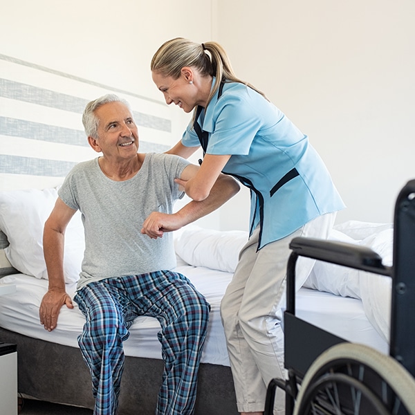24-Hour Home Care in Chicago | Hourly, Overnight, Live-In | Livewell